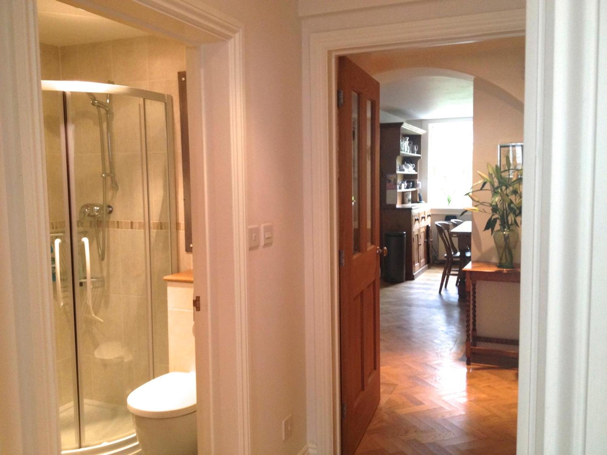 Apartment Luxury One Bed Garden Flat-private Parking