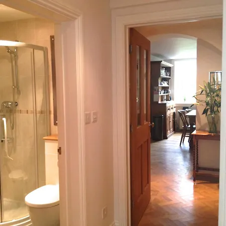 Luxury One Bed Garden Flat-Private Parking Apartment Bath Exterior photo
